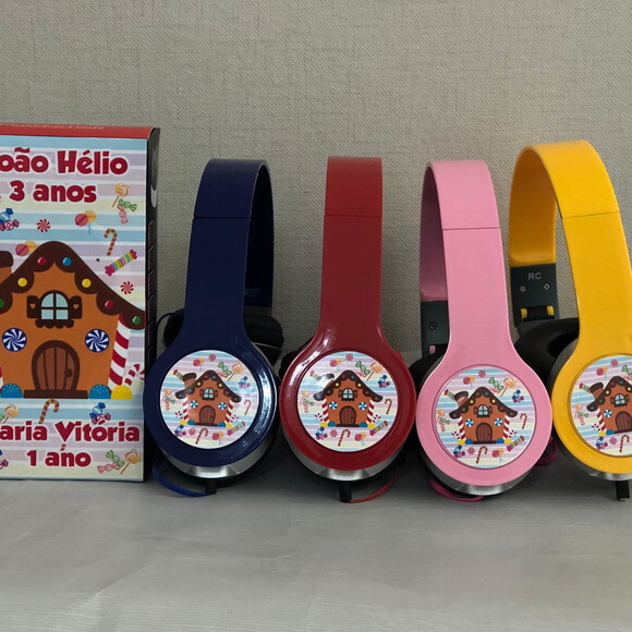 Kit com 20 Unidades João e Maria Fones Personalizados