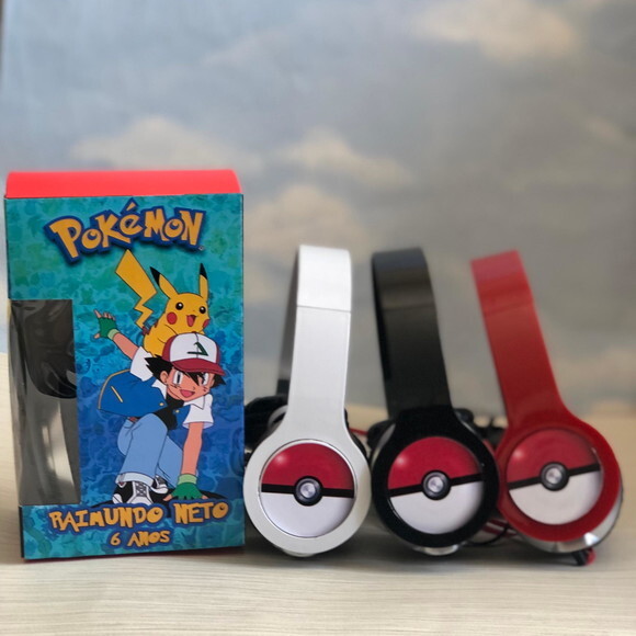 Kit com 20unidades Pokemon Fones com Caixinha Personalizados