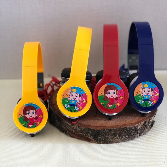 Luccas Neto Fones na Lata Personalizado