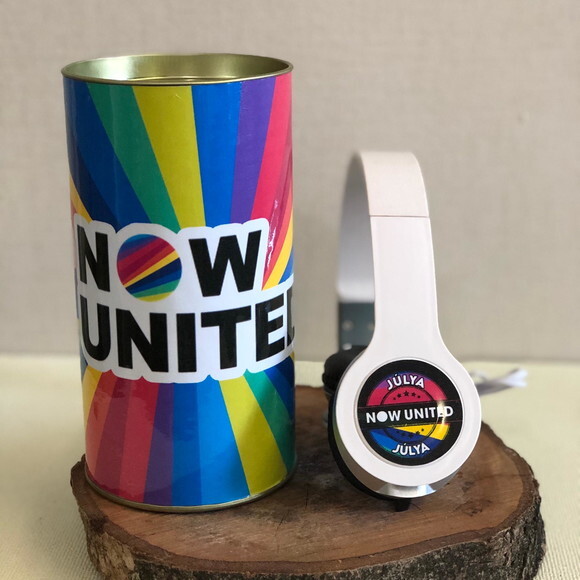 Now United Fones na Lata