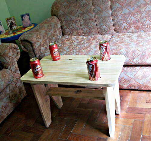 Mesa de Madeira Maciça