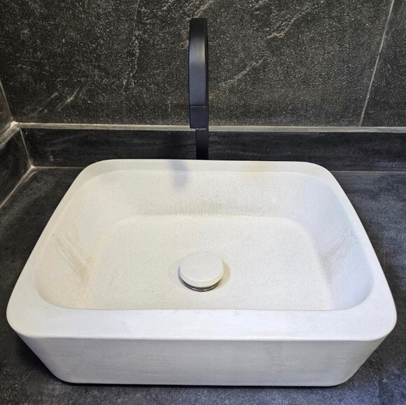Cuba Ret. Concreto Branco (42 x 34 x 12 )- Personalizada