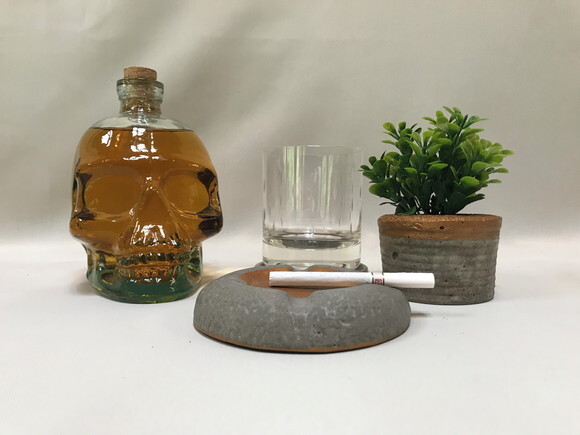 Kit Cinzeiro / Porta Vela ou Copo / Cachepô