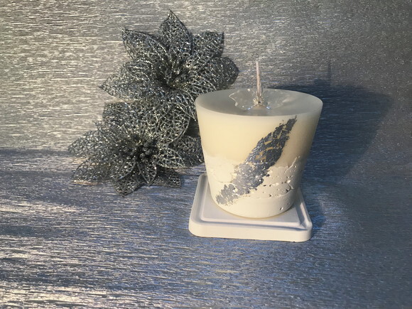 Vela Decorativa-cimento Branco/cera de Soja / Pavio Decorado