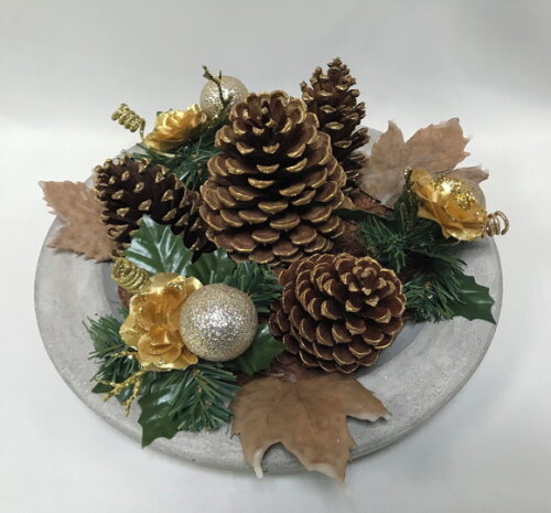 ARRANJO DE NATAL + CENTRO DE MESA DE CIMENTO