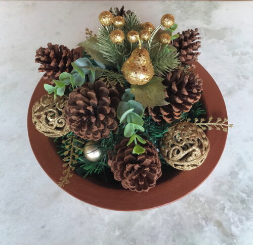 Arranjo de Natal Verde Dourado/centro de Mesa de Cimento