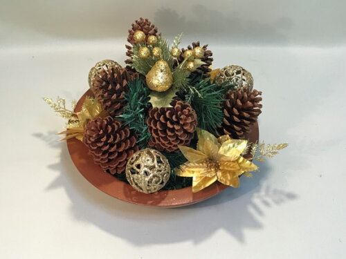 Arranjo de Natal-dourado/pinhas/bowl Tijolo-consulte