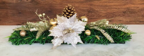 Arranjo Natal Retangular/centro de Mesa Dourado 60x26x18cm