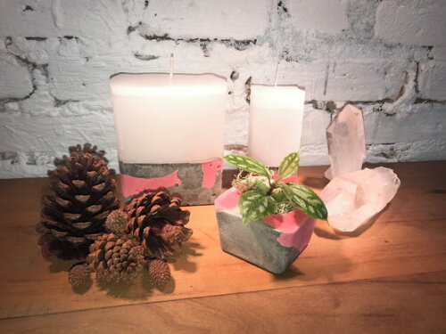 KIT 2 VELAS + 1 CACHEPÔ - ROSA DO MARROCOS