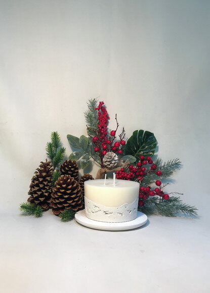 Vela Decorativa-cimento Branco/cera de Soja com Base