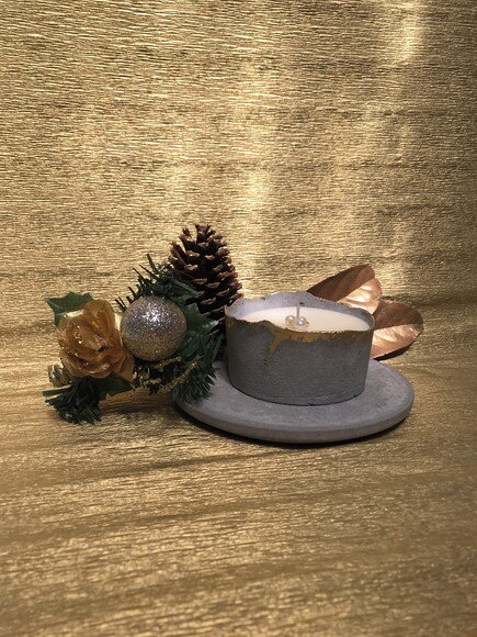 Vela no Bowl de Cimento /cera de Soja/decorada/folha de Ouro