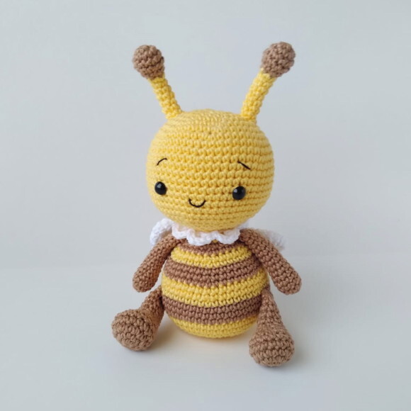 Abelhinha Meli - Amigurumi