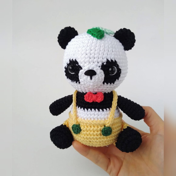Amigurumi - Ursinho Panda Peter
