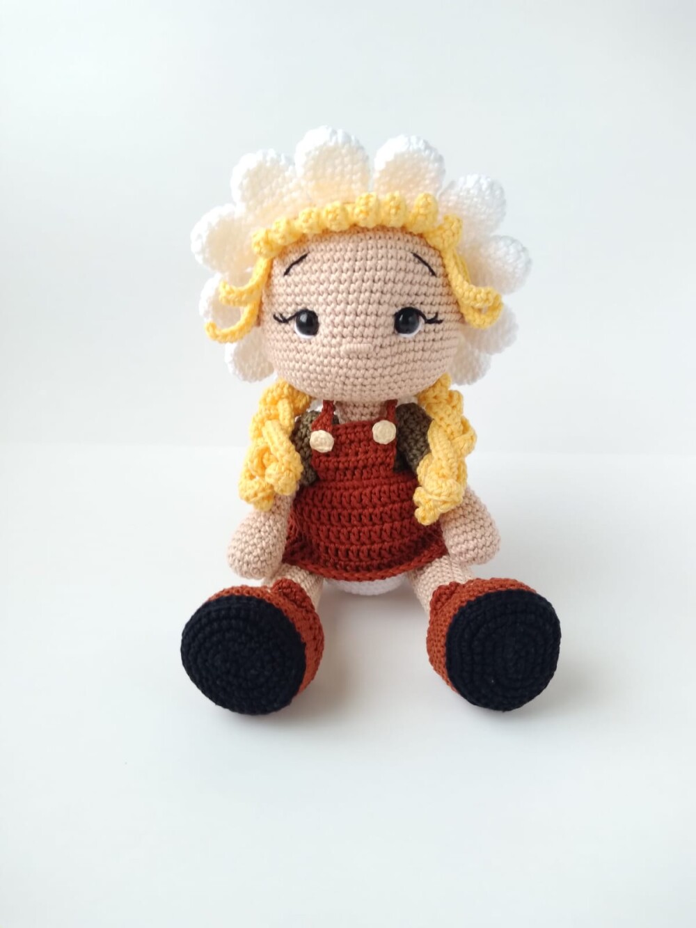 Boneca + vasinho amigurumi