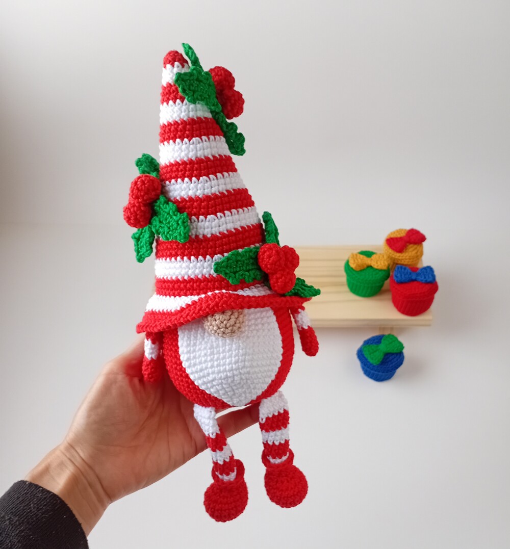 Gnomo Noel de crochê