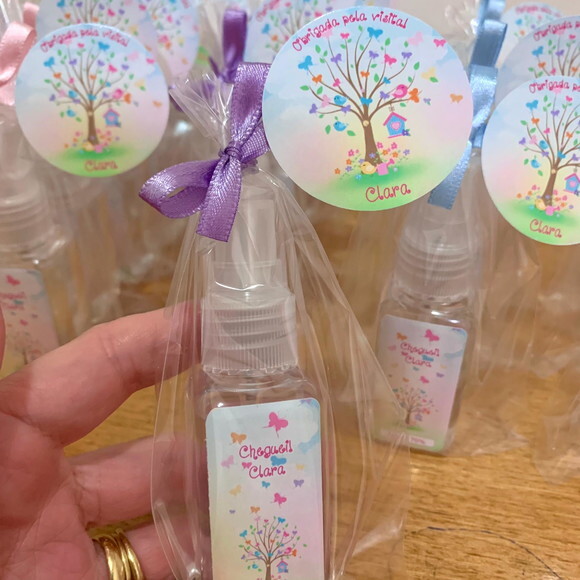 Álcool 70% Spray Lembrancinha maternidade Jardim Encantado