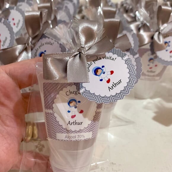 Álcool gel 70% Lembrancinha Maternidade astronauta