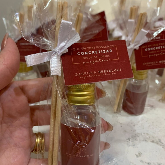 Brinde corporativo mini aromatizador com logo