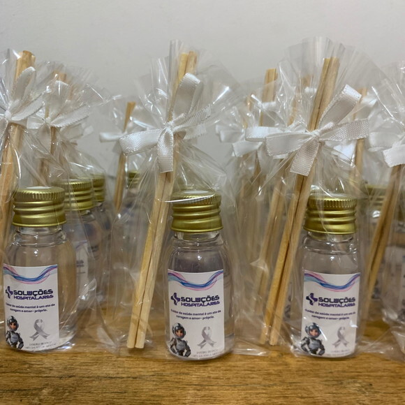 Brinde Janeiro Branco Mini Aromatizador com Logo
