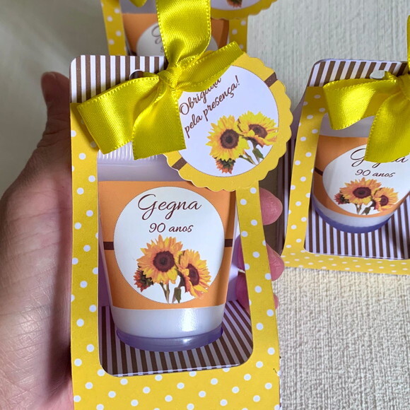 Lembrança Aniversário Hidratante Caixinha Girassol