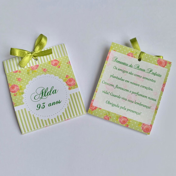 Lembrancinha 80 Anos Sachê Sementinha Floral Verde e rosa