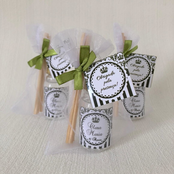 Lembrancinha Aromatizador Realeza 15 Anos Verde Exército
