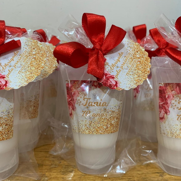 Lembrancinha Hidratante 70 Anos Vermelho e Dourado