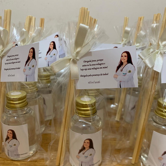 Mini Aromatizador Lembrancinha Missa de Formatura Medicina
