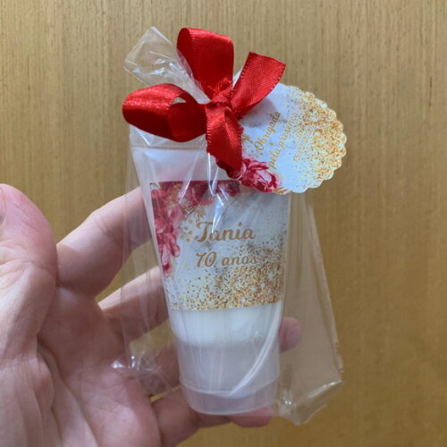 Lembrancinha Hidratante 70 Anos Vermelho e Dourado