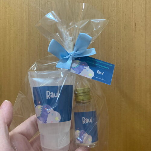 Lembrancinha Maternidade Kit Álcool Gel + Aromatizador