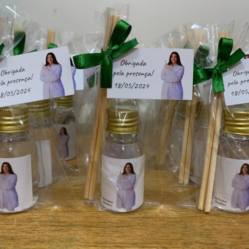 Mini Aromatizador Lembrancinha Formatura Biomedicina Foto