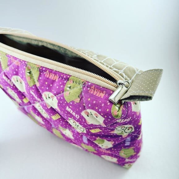 Necessaire Porta Lenço Umedecido