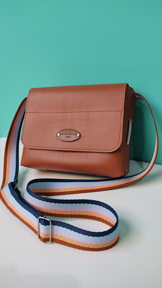 Bolsa Jasmim Soft Color Média (verificar Descrição)