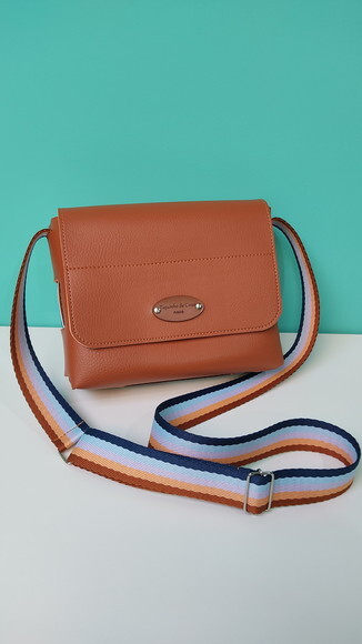 Bolsa Jasmim Soft Color Média (verificar Descrição)