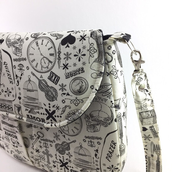 Bolsa Violeta (Solicitar estampas)
