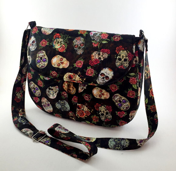 Bolsa Violeta (Solicitar estampas)