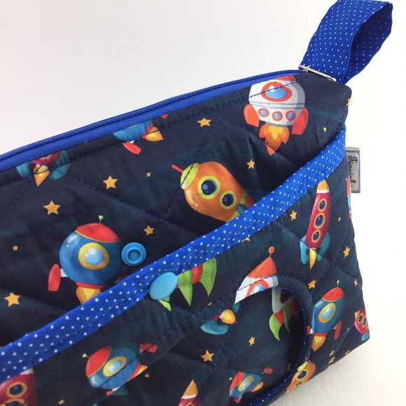 Necessaire Porta Lenço Umedecido (Solicitar estampas)