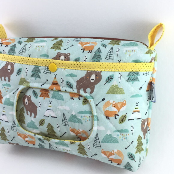 Necessaire Porta Lenço Umedecido (Solicitar estampas)