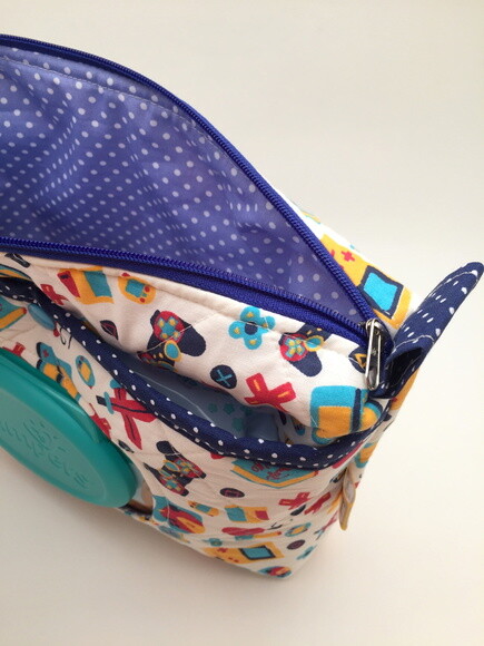 Necessaire Porta Lenço Umedecido (Solicitar estampas)