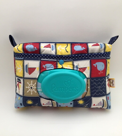 Necessaire Porta Lenço Umedecido (Solicitar estampas)