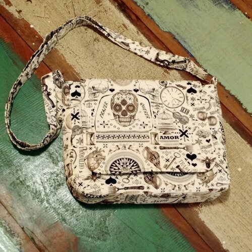 Bolsa Beterraba (Solicitar estampas)