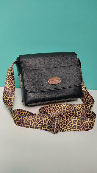 Bolsa Jasmim Soft Color Média (verificar Descrição)