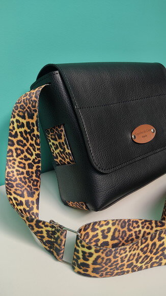 Bolsa Jasmim Soft Color Média (verificar Descrição)