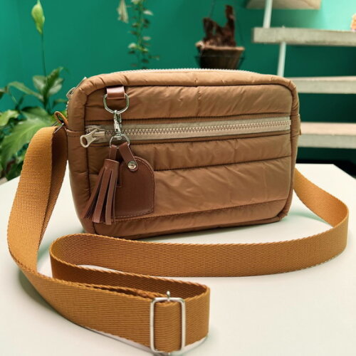 Bolsa Puffer Caramelo Pequena