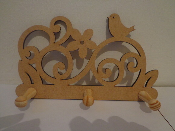 Cabideiro a Laser, Encanto