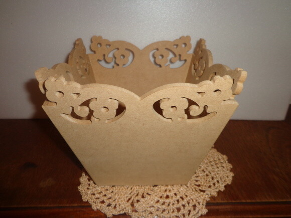 Cachepô Provençal em mdf Recortado