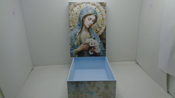 Caixa com Imagem da Virgem Maria-black Friday