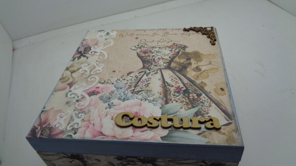 Caixa de Costura Pequena