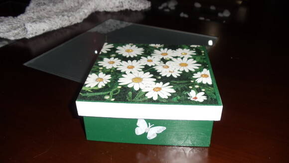 Caixa de mdf Margaridas