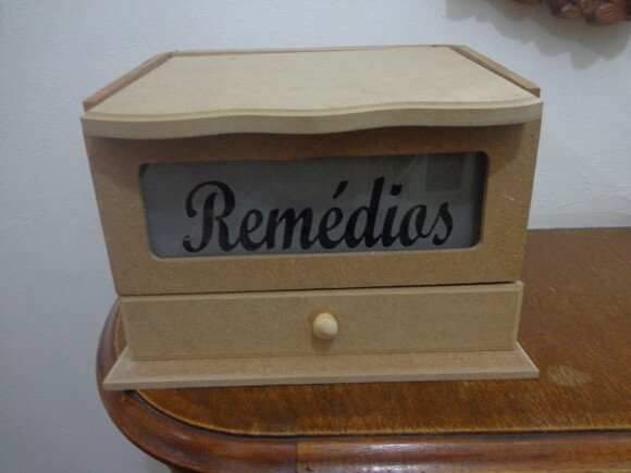 Caixa de Remédios \média-